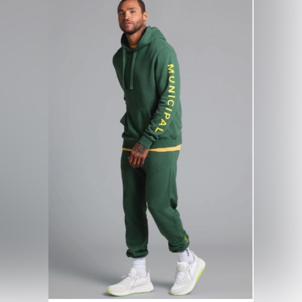 Municipal Men's Game Day Sweatpants
S Green Heather Yellow Activewear
